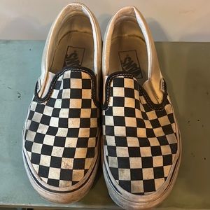checkered slip on Vans